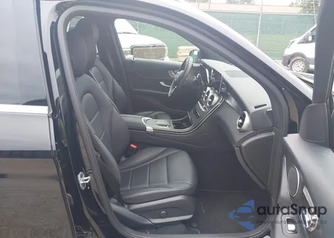 2022 Mercedes-Benz Glc 300 4Matic Suv from USA, damaged, VIN W1N0G8EB5NG068712